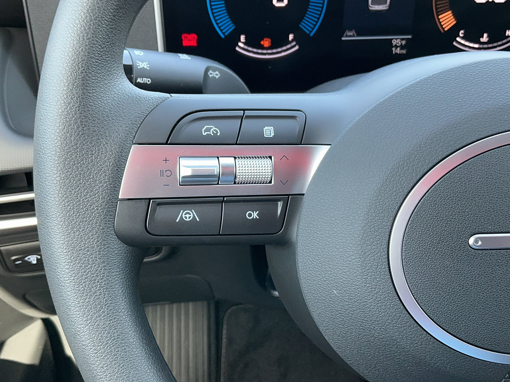 New 2027 Hyundai Santa Cruz SE FWD image 24