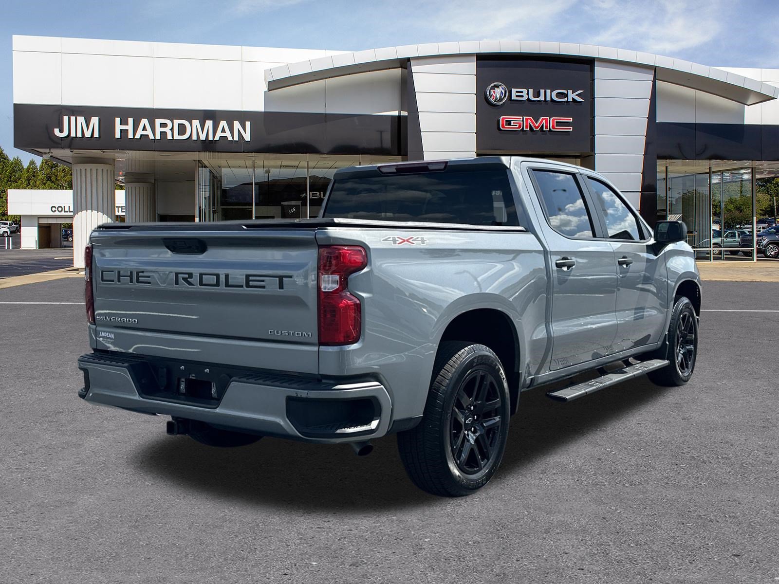 Used 2025 Chevrolet Silverado 1500 Custom w/ LPO, Dark Essentials Package AWD/4WD image 7