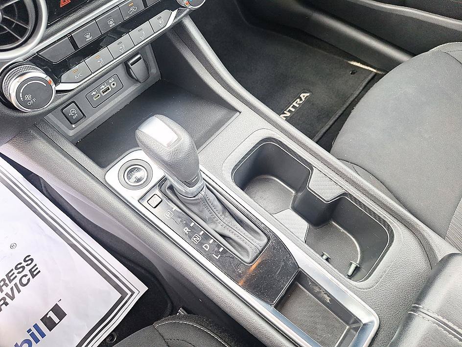 Certified 2025 Nissan Sentra SV FWD image 18