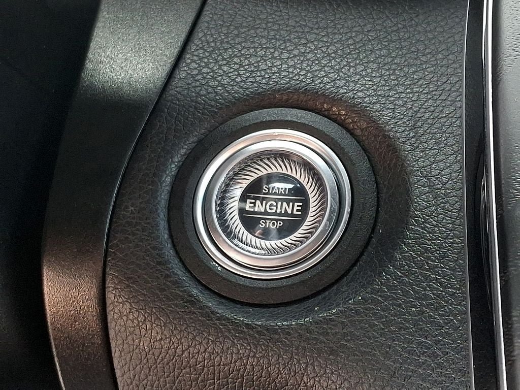 Used 2022 Mercedes-Benz GLC 300 4MATIC image 23