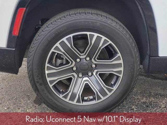 Used 2024 Jeep Wagoneer Series II w/ Flexible Seating Group AWD/4WD image 6
