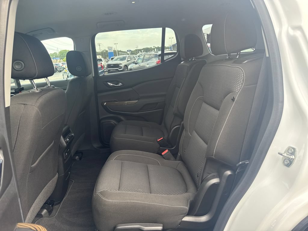 Used 2023 GMC Acadia SLE w/ Driver Convenience Package AWD/4WD image 8