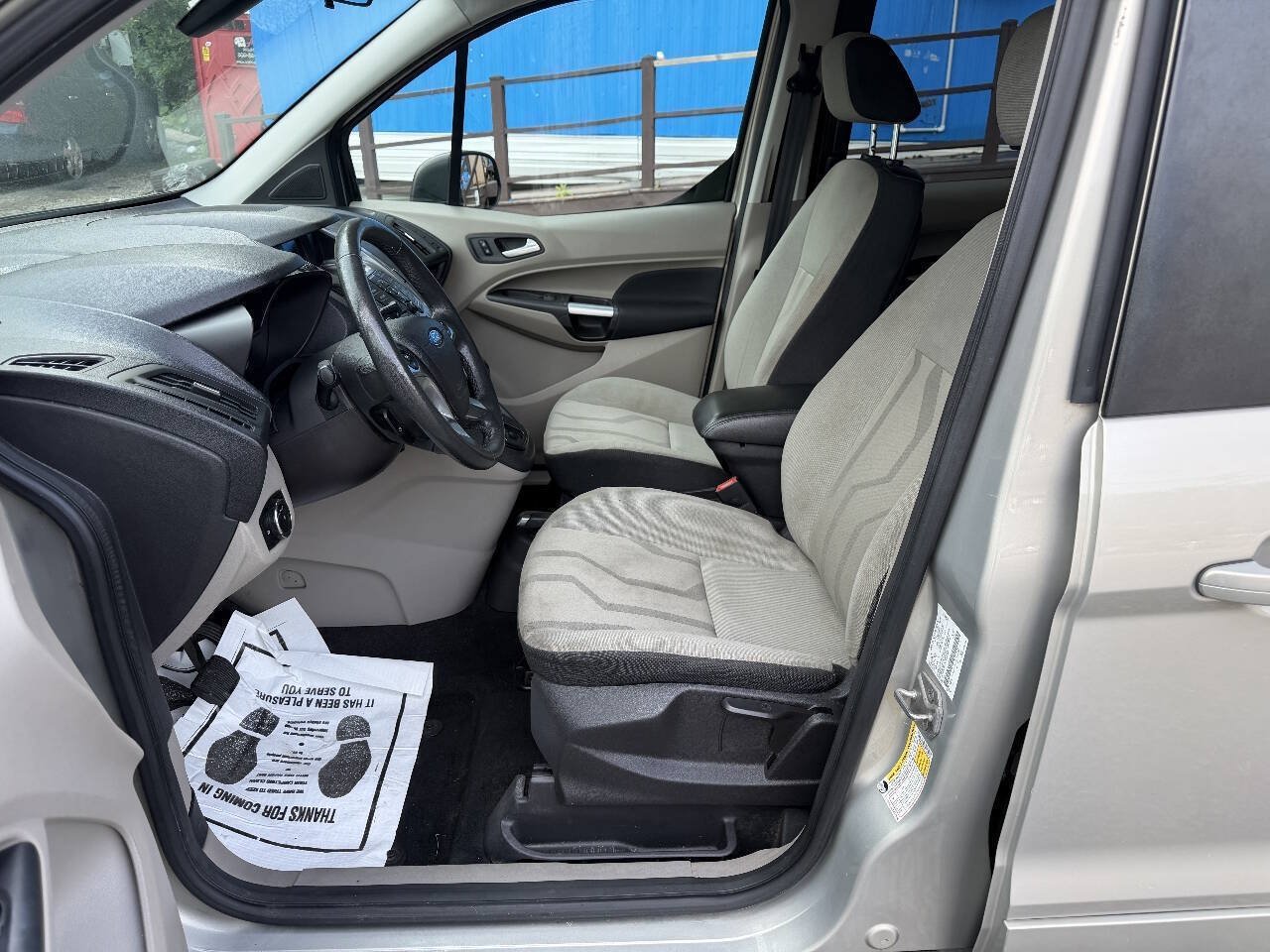 Used 2015 Ford Transit Connect XLT FWD image 10