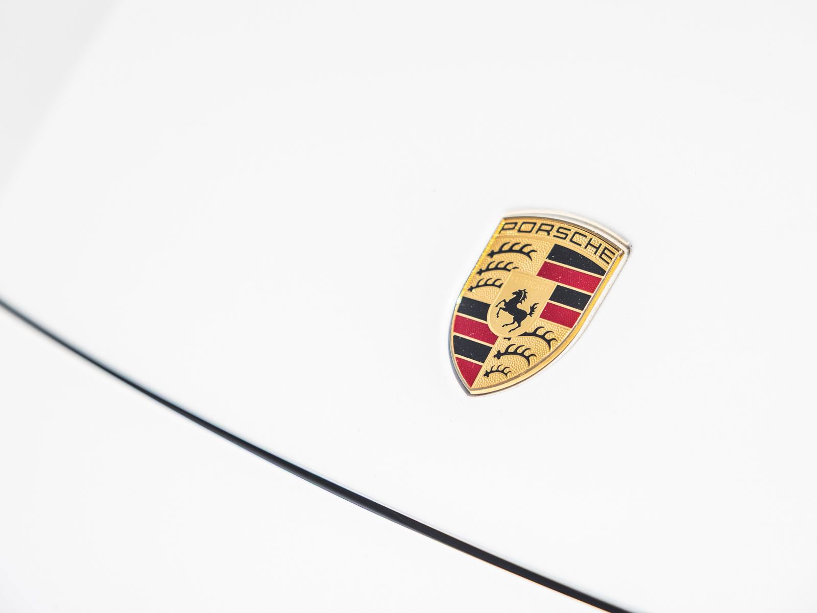 Certified 2023 Porsche Panamera Platinum Edition RWD image 28