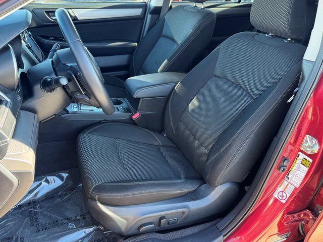 Used 2019 Subaru Outback 2.5i Premium image 16