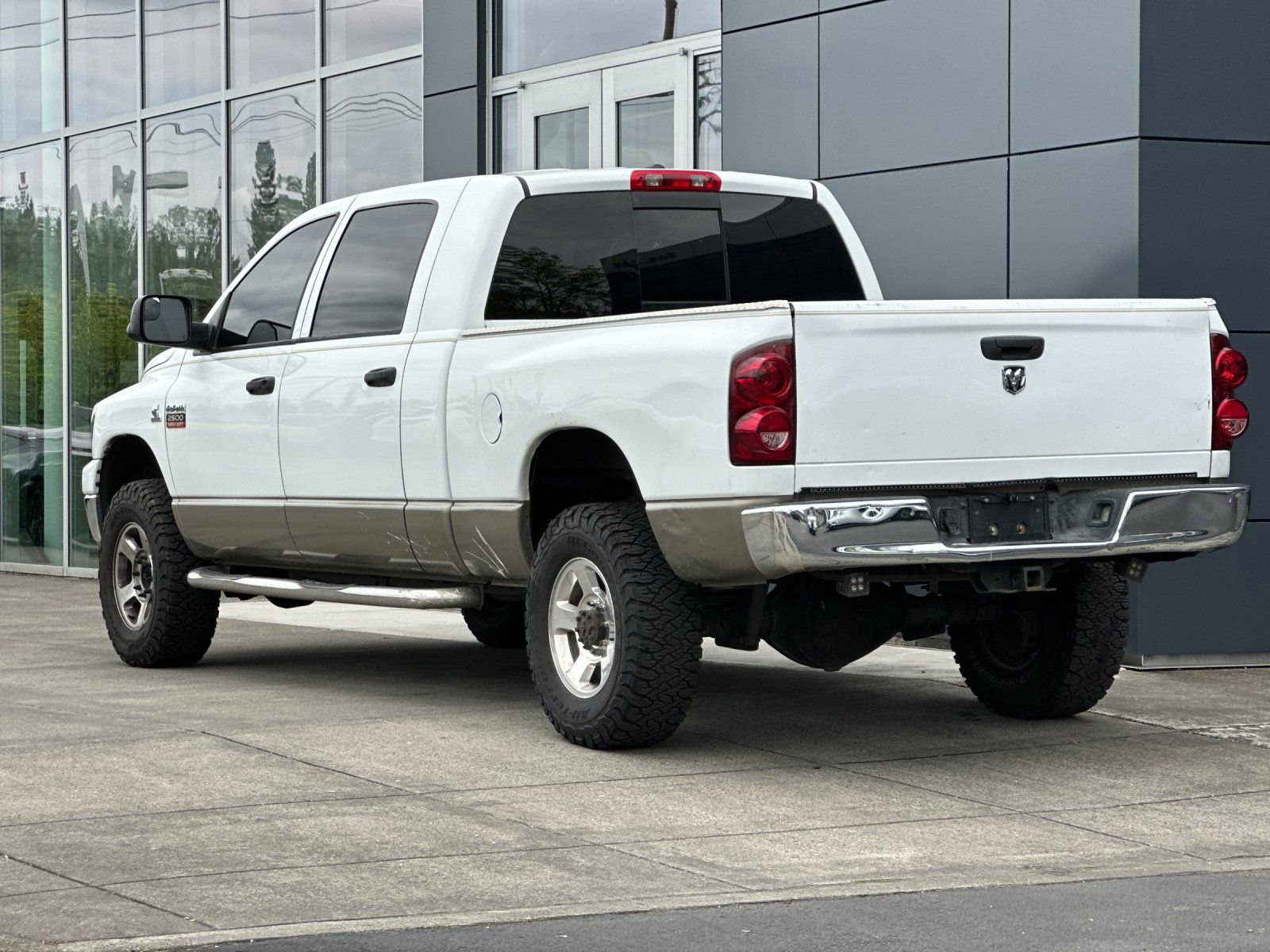 Used 2009 Dodge Ram 2500 Truck SLT AWD/4WD image 5