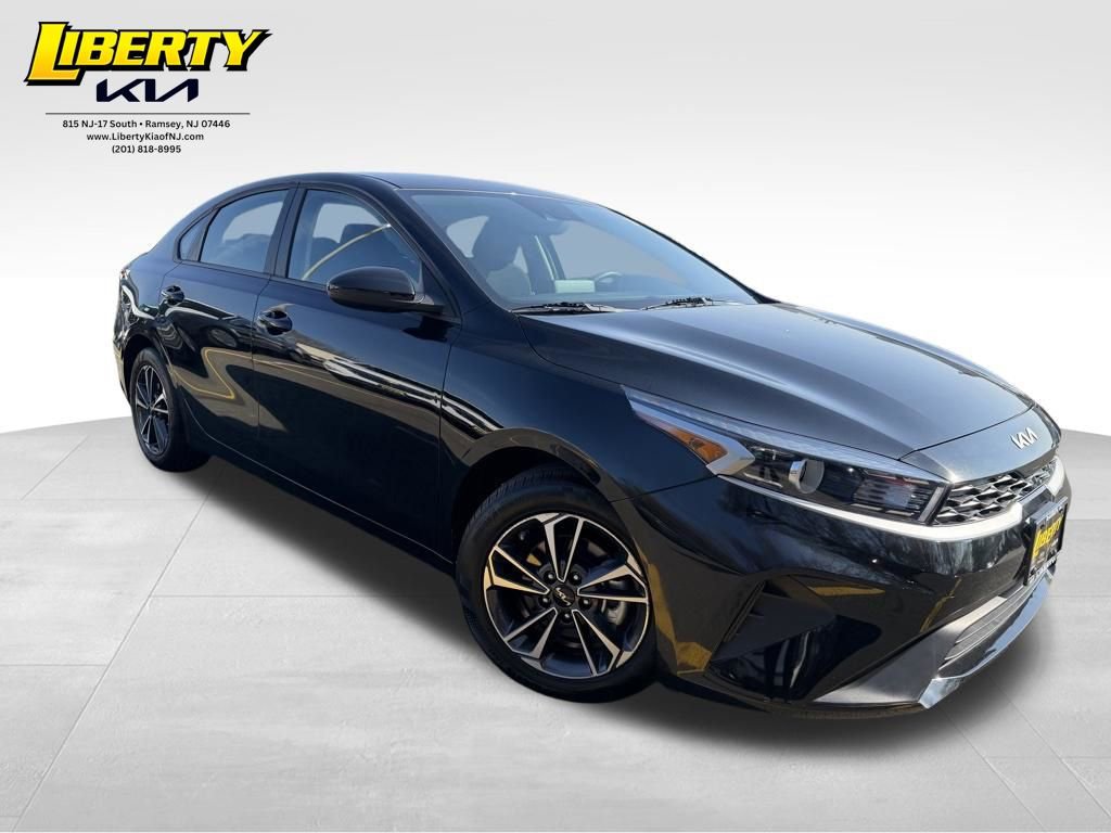 Used 2024 Kia Forte LXS