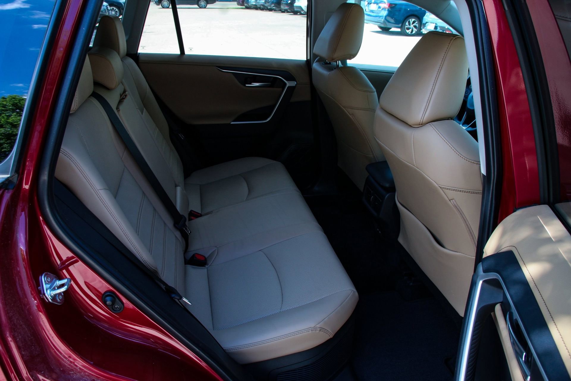 Used 2024 Toyota RAV4 Limited image 36