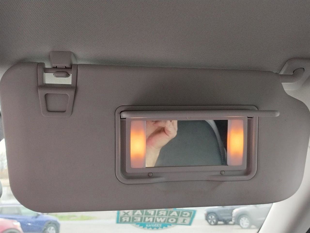 Used 2022 Ford Escape SEL w/ Technology Package image 18