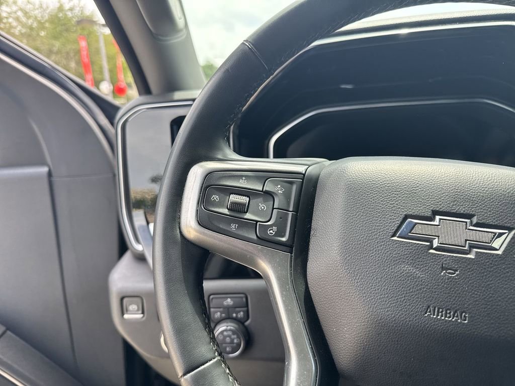 Used 2024 Chevrolet Silverado 1500 RST w/ LPO, Liner Protection Package AWD/4WD image 17