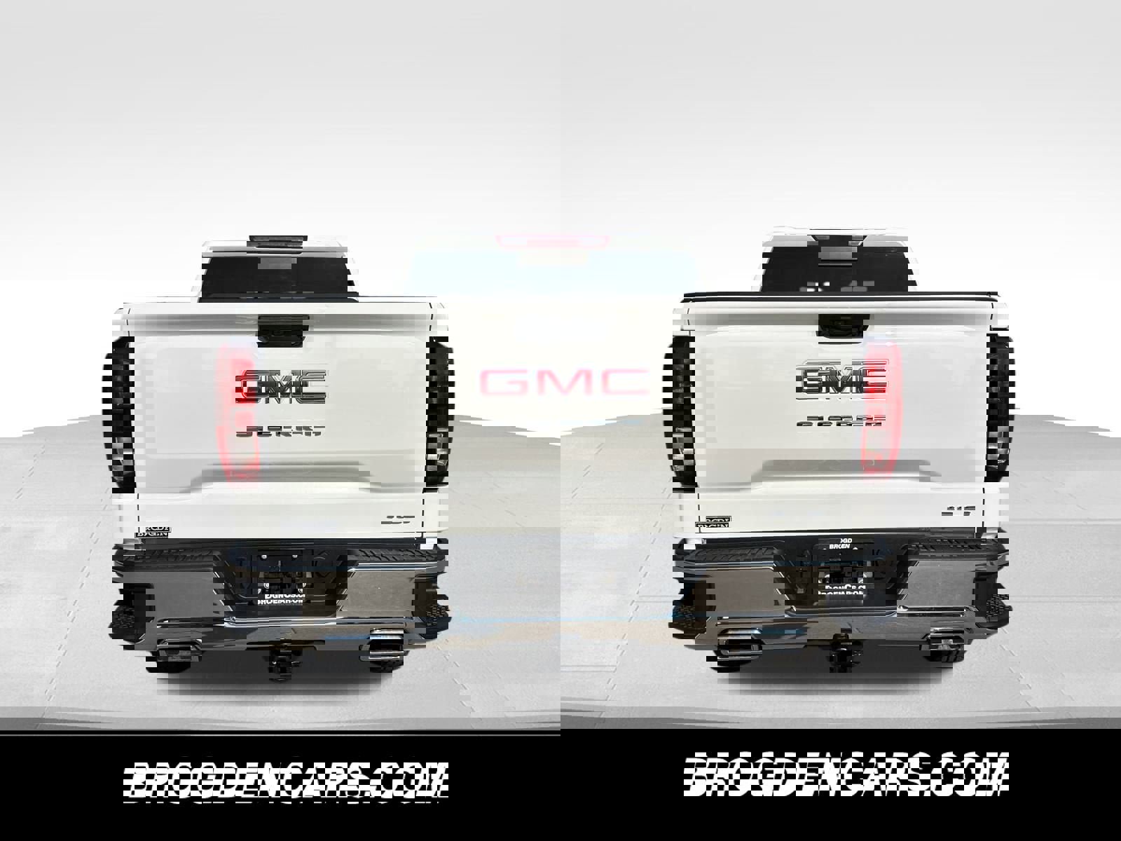 New 2026 GMC Sierra 1500 SLE w/ X31 Off-Road Package image 4