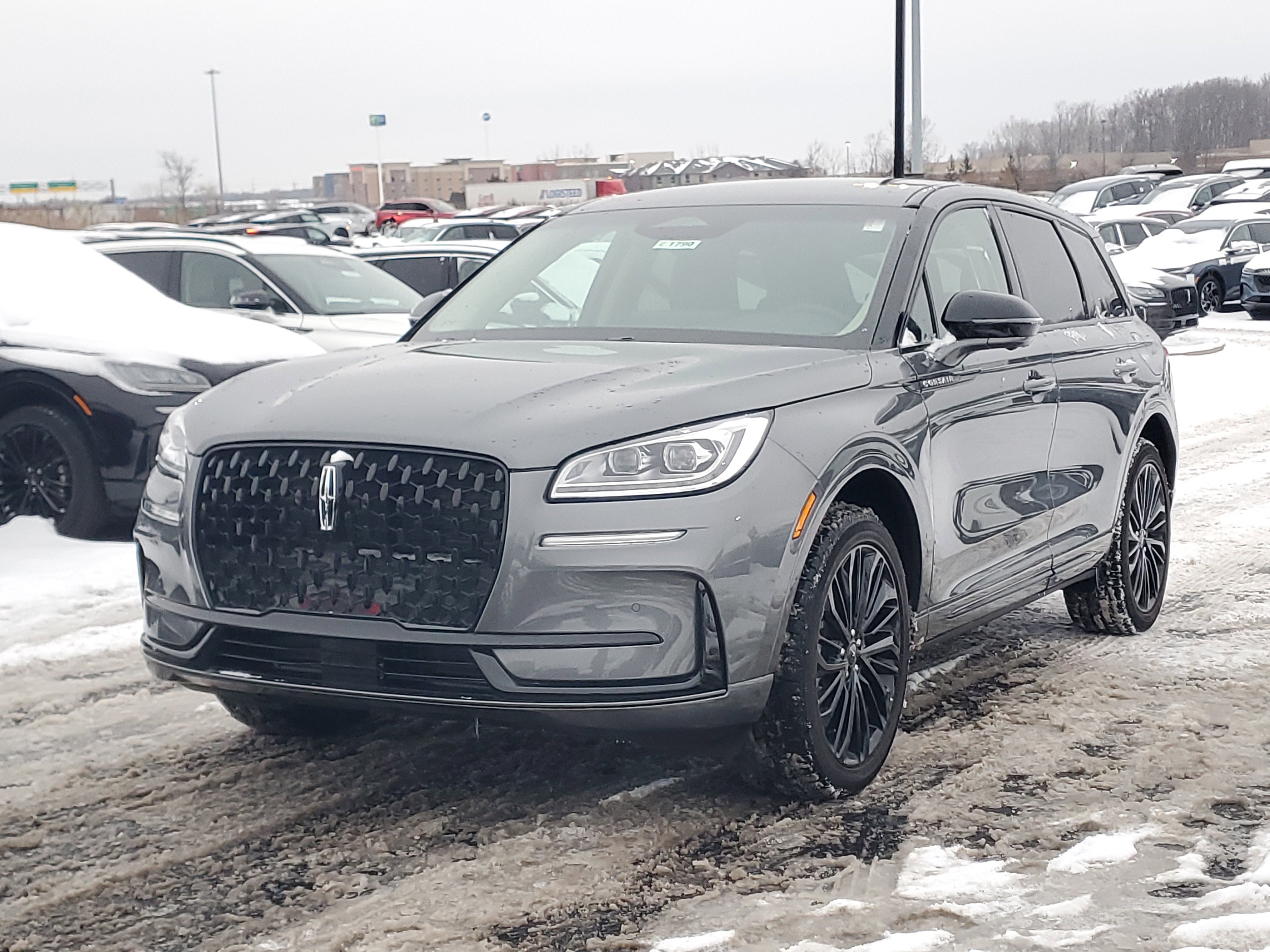 New 2025 Lincoln Corsair Reserve w/ Jet Appearance Package video 2