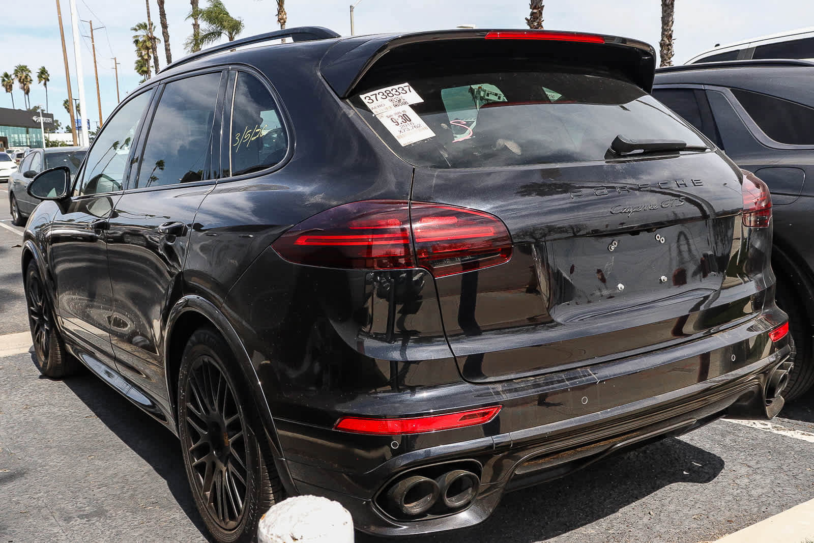 Used 2016 Porsche Cayenne GTS w/ Premium Package Plus image 7