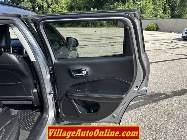 Used 2018 Jeep Compass Latitude w/ Popular Equipment Group AWD/4WD image 34