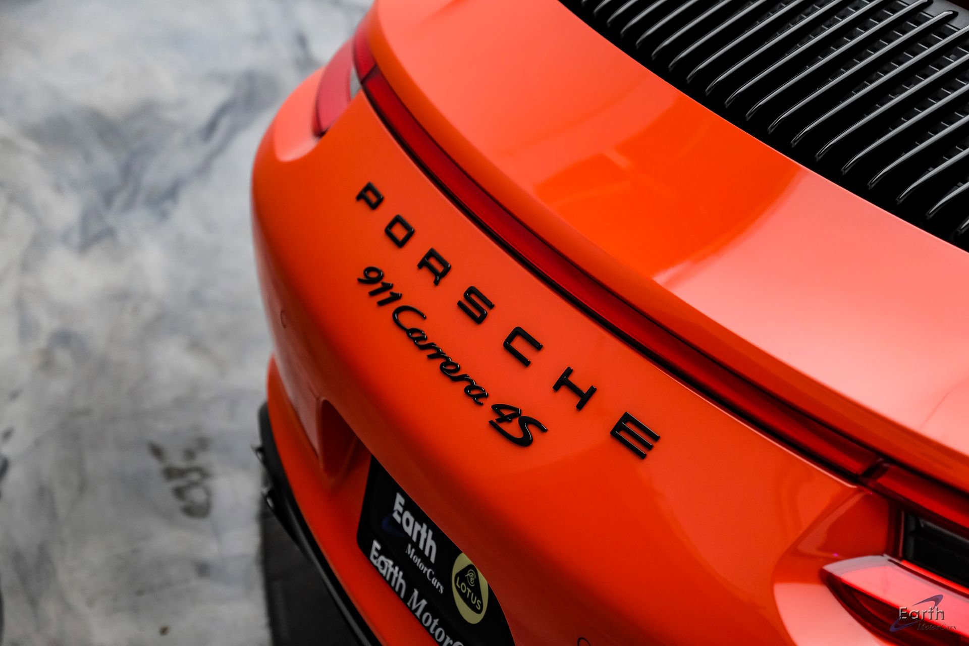 Used 2018 Porsche 911 Carrera 4S image 28