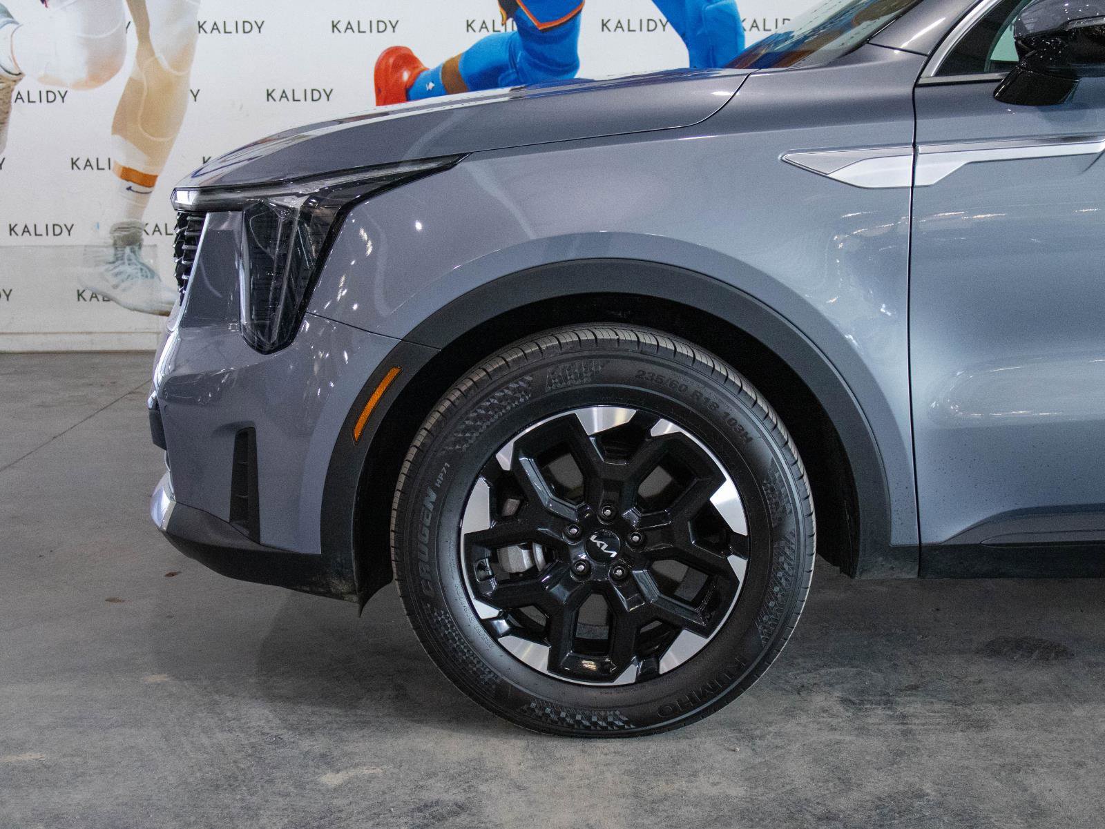 Used 2025 Kia Sorento S w/ Panoramic Sunroof Package image 17