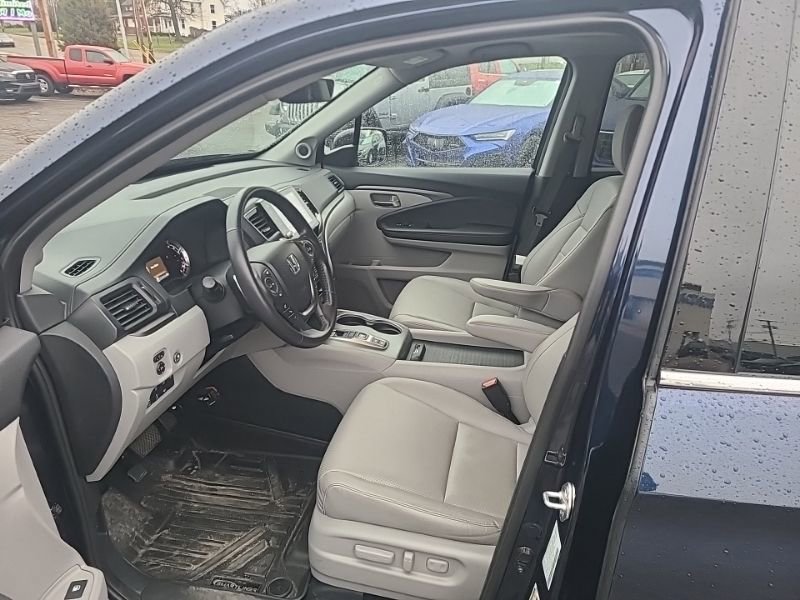 Used 2023 Honda Ridgeline RTL-E image 14