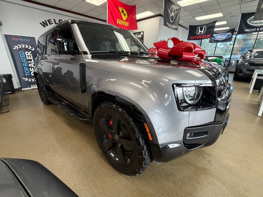 Used 2024 Land Rover Defender 110 X AWD/4WD image 19