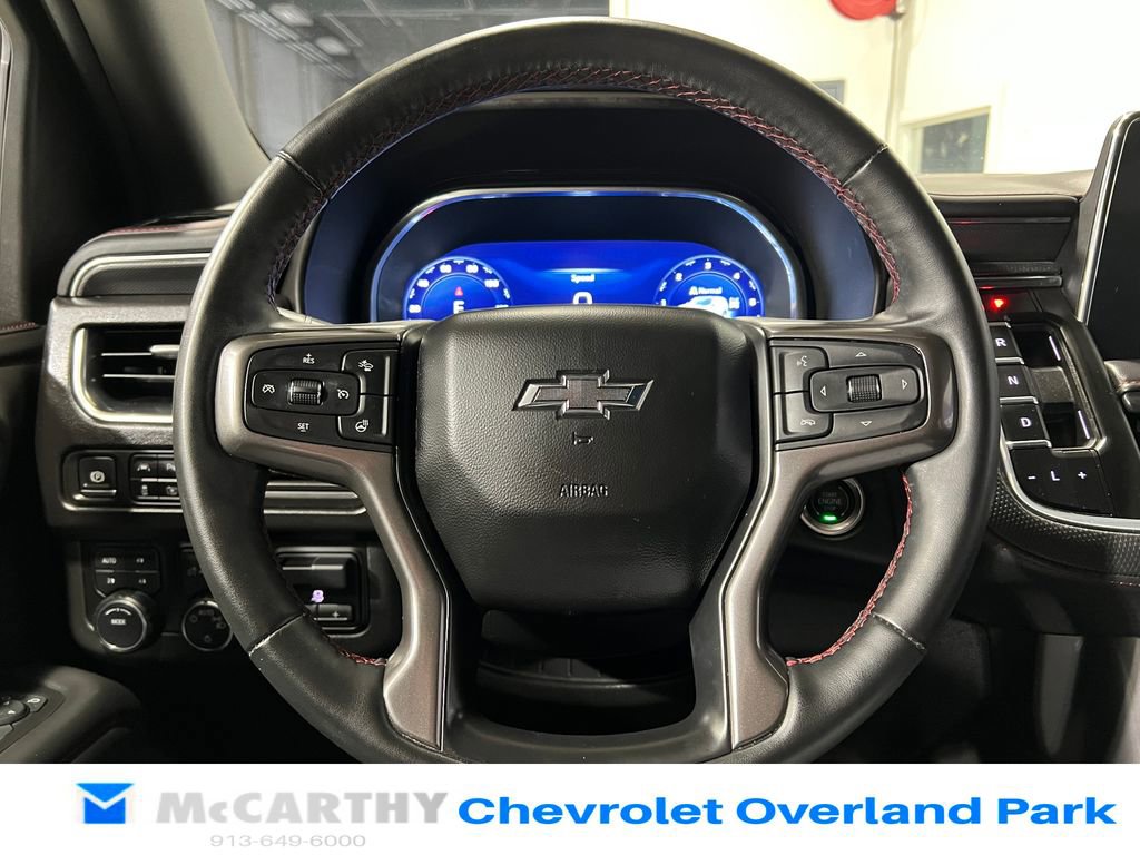 Used 2024 Chevrolet Suburban RST w/ Luxury Package AWD/4WD image 12