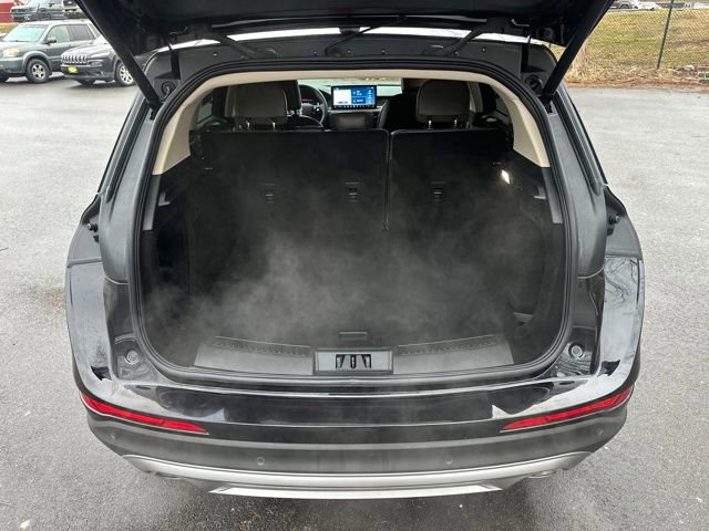 Used 2024 Lincoln Corsair AWD w/ Equipment Group 101A image 30