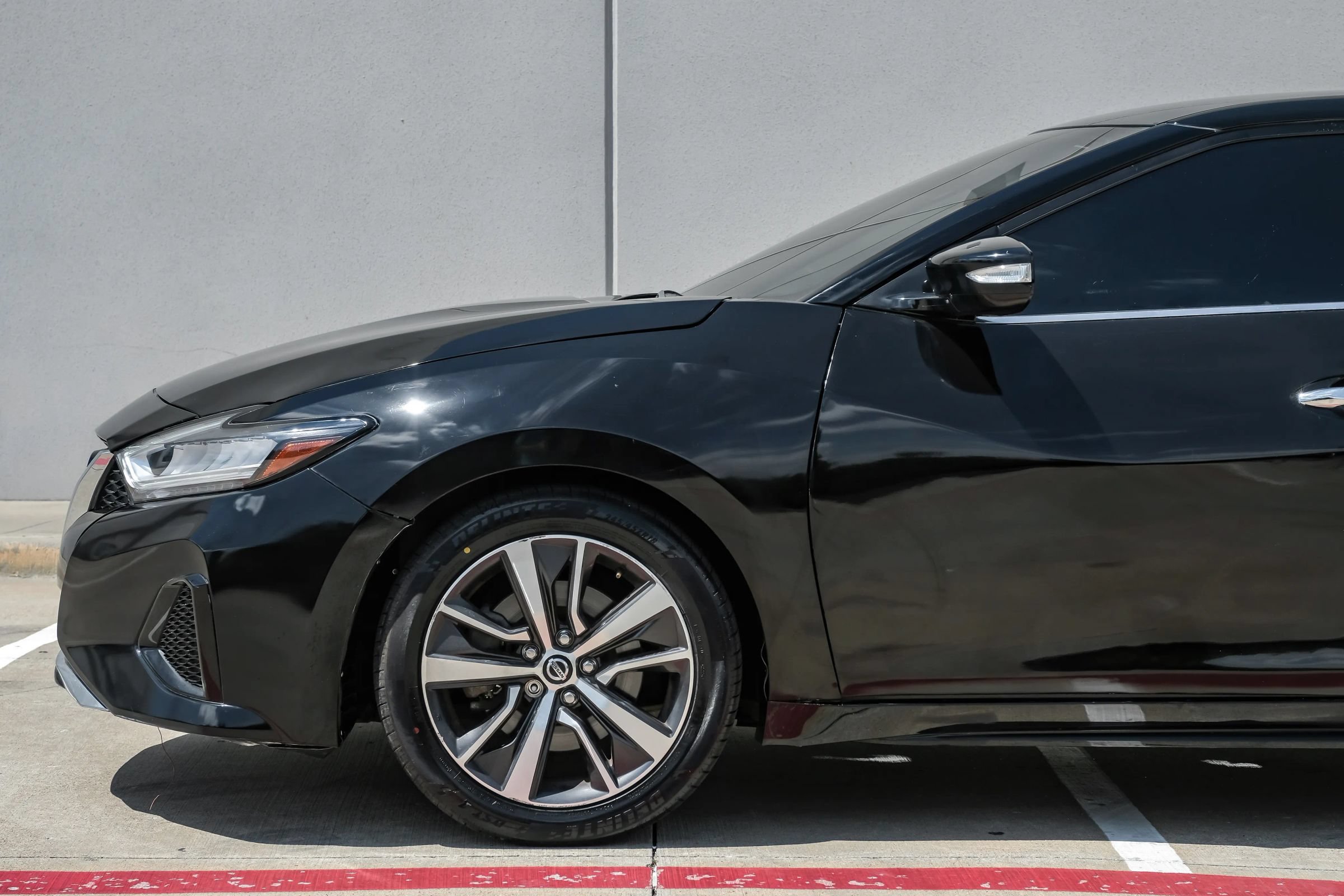 Used 2020 Nissan Maxima 3.5 SV w/ Floor Mat Group FWD image 10