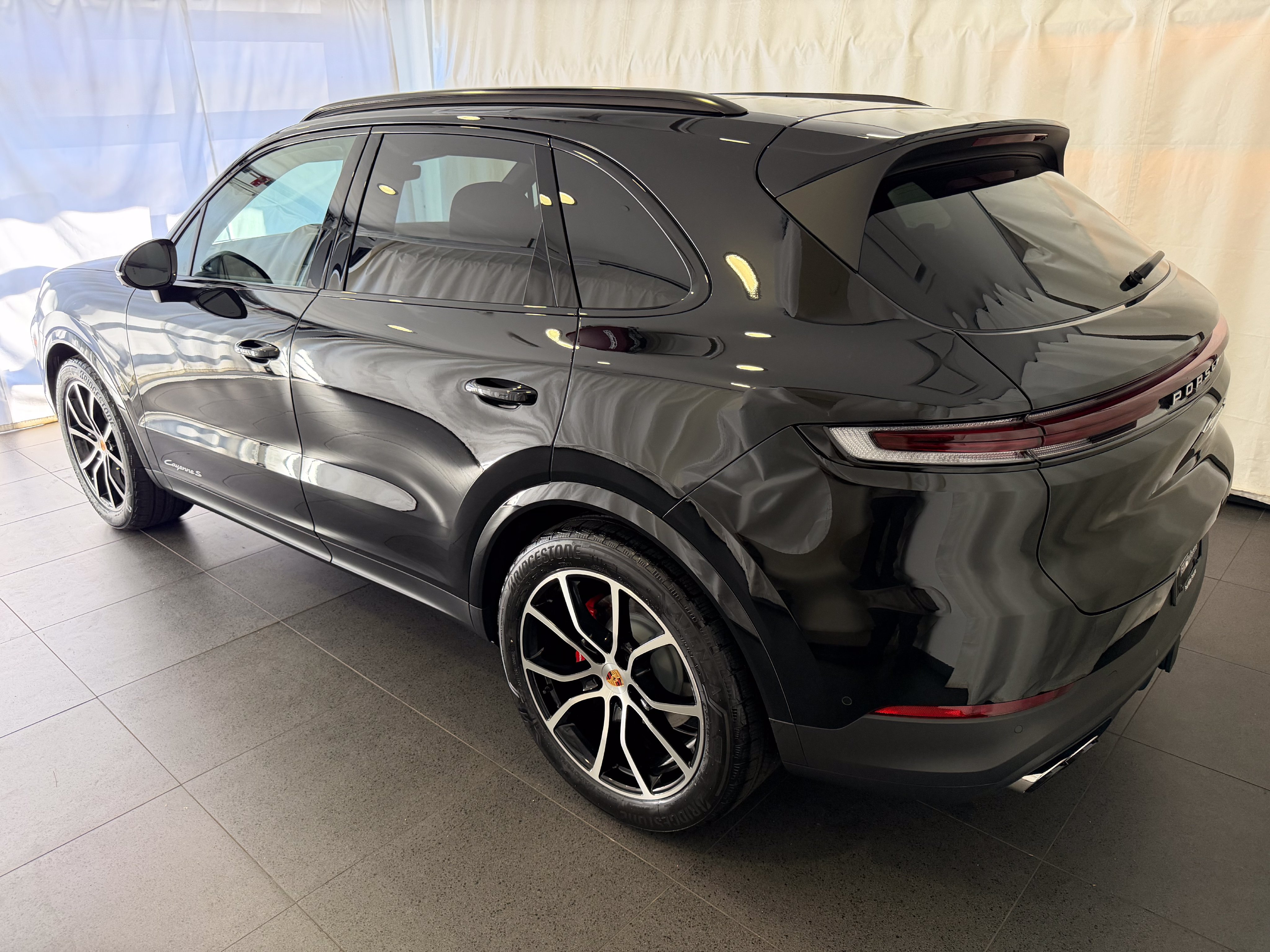 New 2027 Porsche Cayenne S AWD/4WD image 3