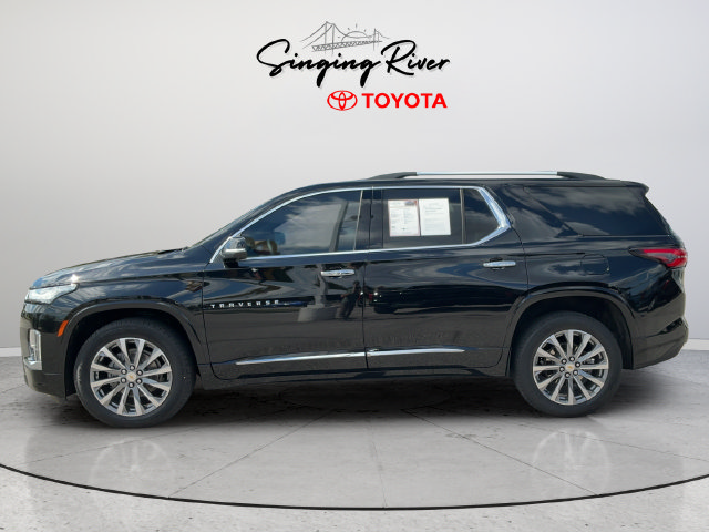 Used 2023 Chevrolet Traverse Premier FWD image 4