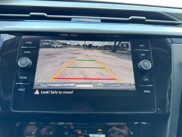 Used 2021 Volkswagen Arteon SE FWD image 12