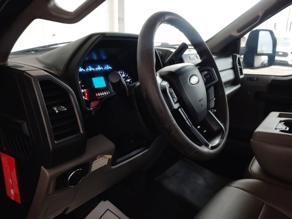 Used 2017 Ford F250 XL w/ Power Equipment Group RWD image 23