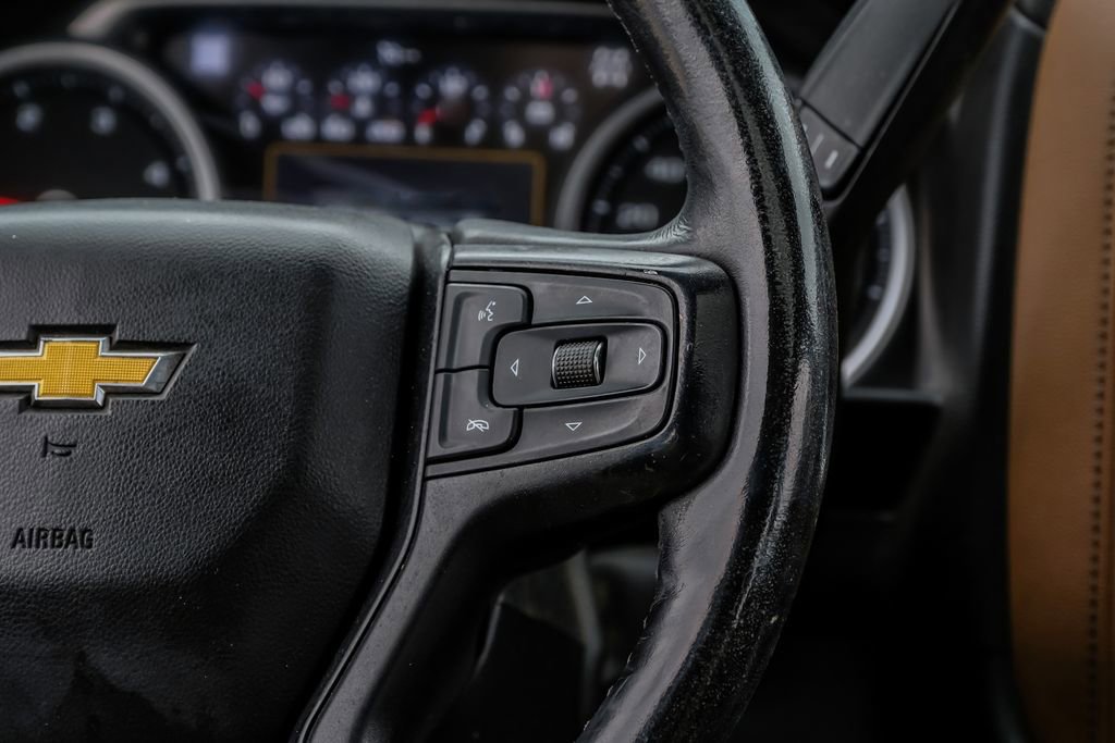 Used 2021 Chevrolet Silverado 3500 High Country AWD/4WD image 17
