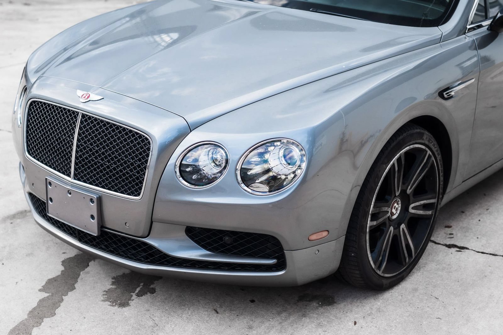 Used 2017 Bentley Flying Spur S V8 AWD/4WD image 6