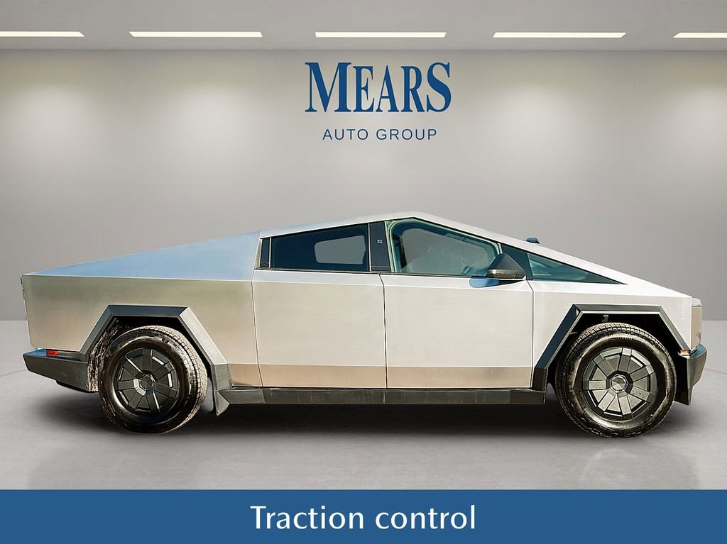 Used 2024 Tesla Cybertruck AWD Crew Cab image 5