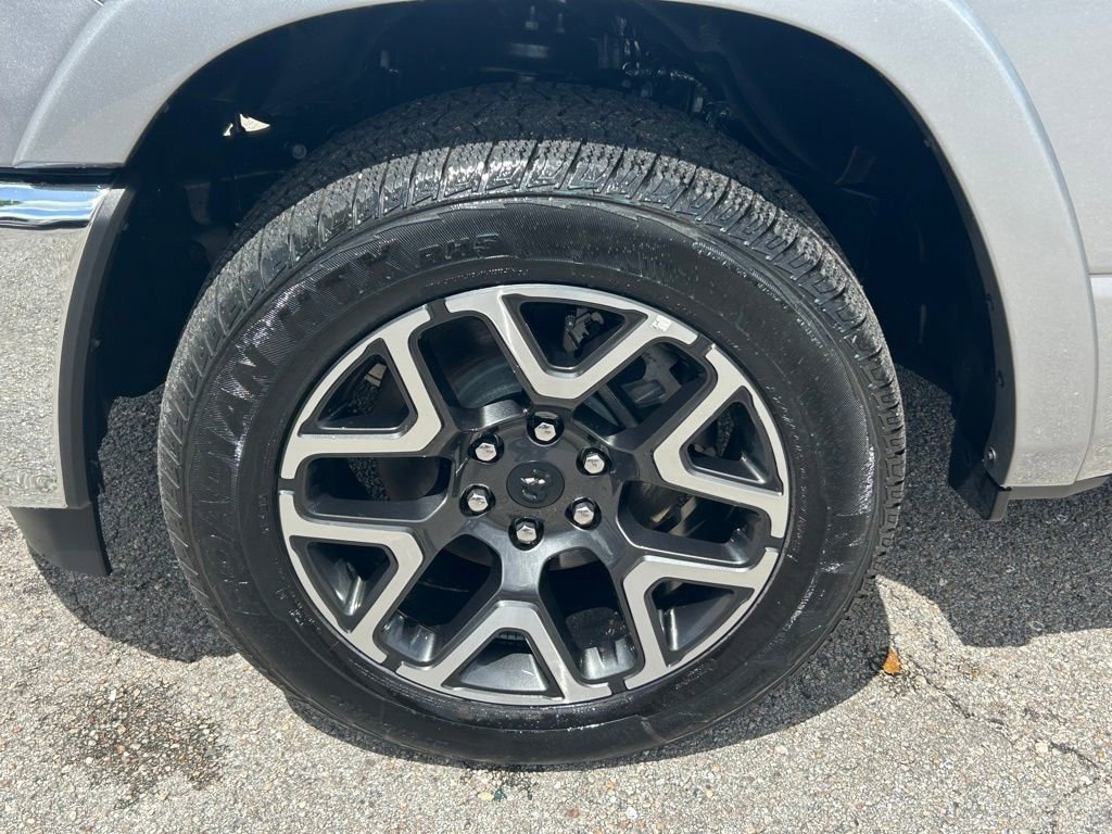 Used 2025 RAM 1500 Laramie image 63