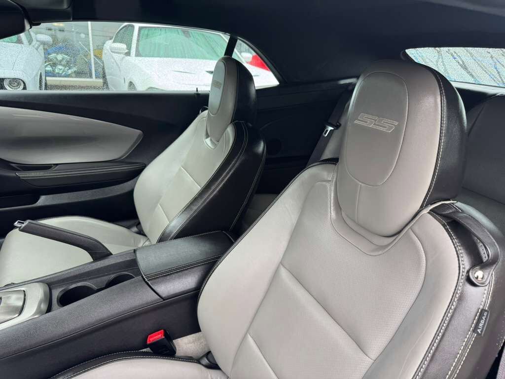 Used 2011 Chevrolet Camaro SS w/ RS Package RWD image 19