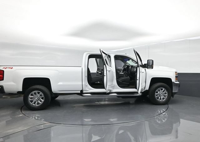 Used 2018 Chevrolet Silverado 2500 LT w/ LT Convenience Package AWD/4WD image 66
