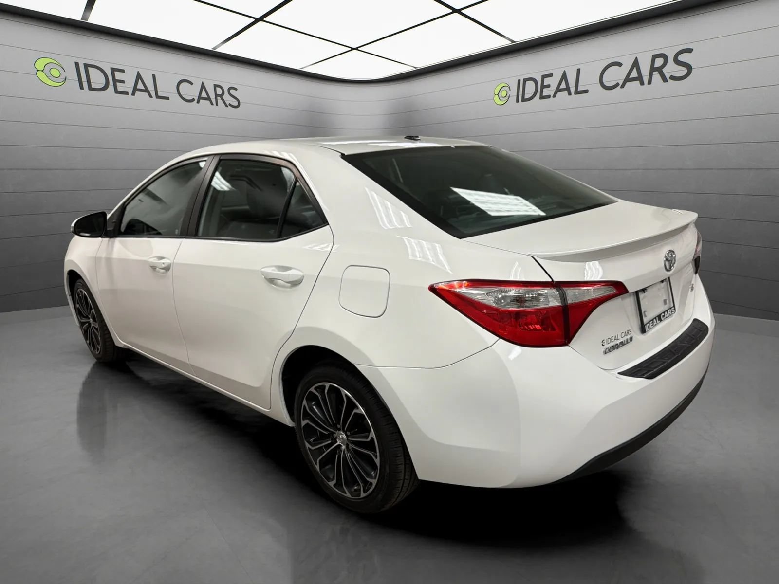 Used 2014 Toyota Corolla S Premium w/ Driver Convenience Package FWD image 7