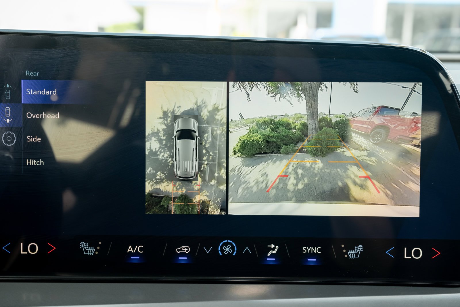 New 2026 Chevrolet Traverse LT w/ Driver Confidence Package image 27