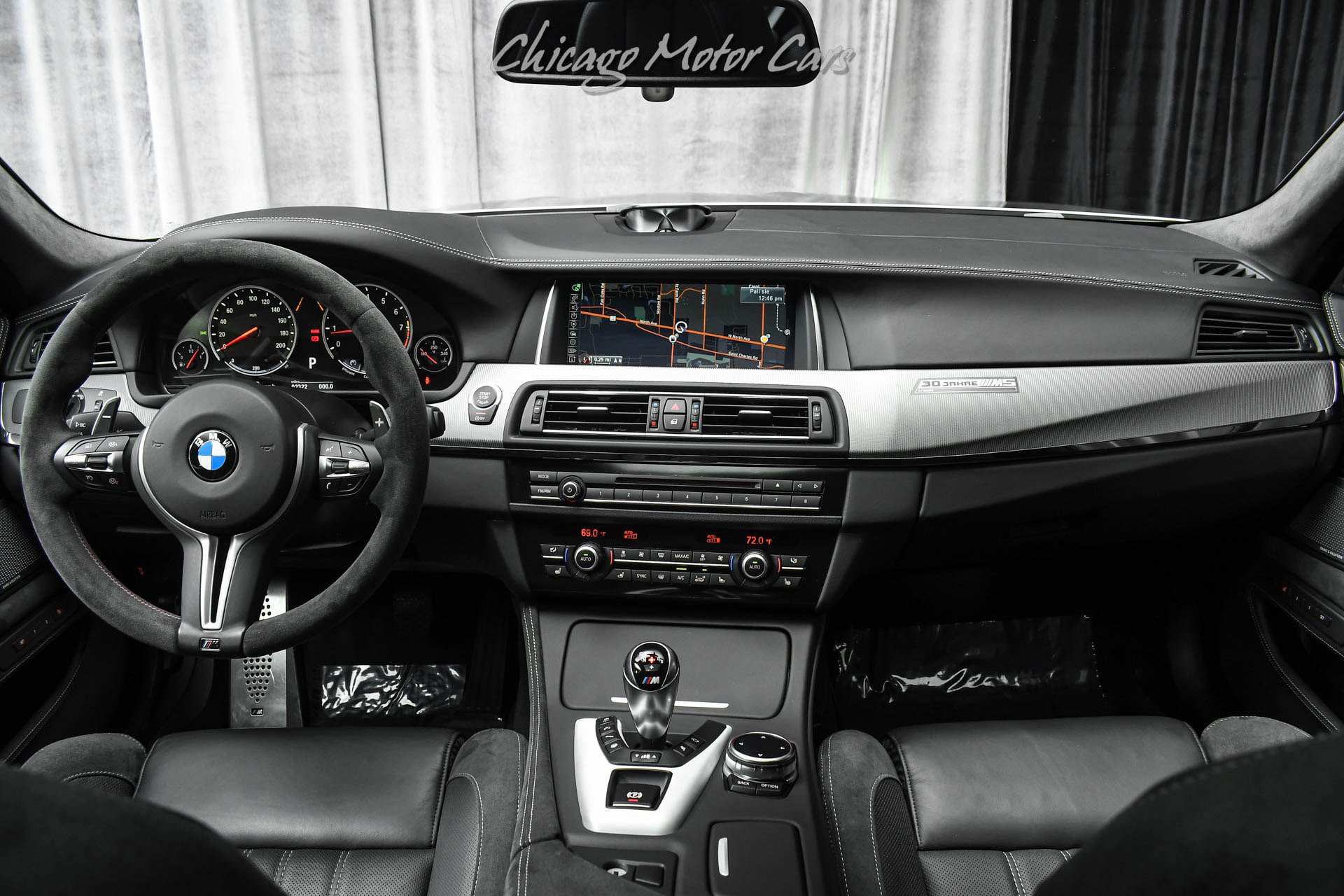 Used 2015 BMW M5 RWD image 23