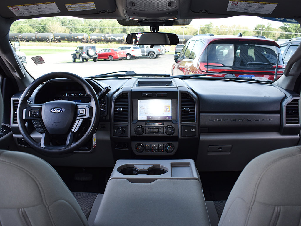Used 2020 Ford F250 XL w/ STX Appearance Package AWD/4WD image 4