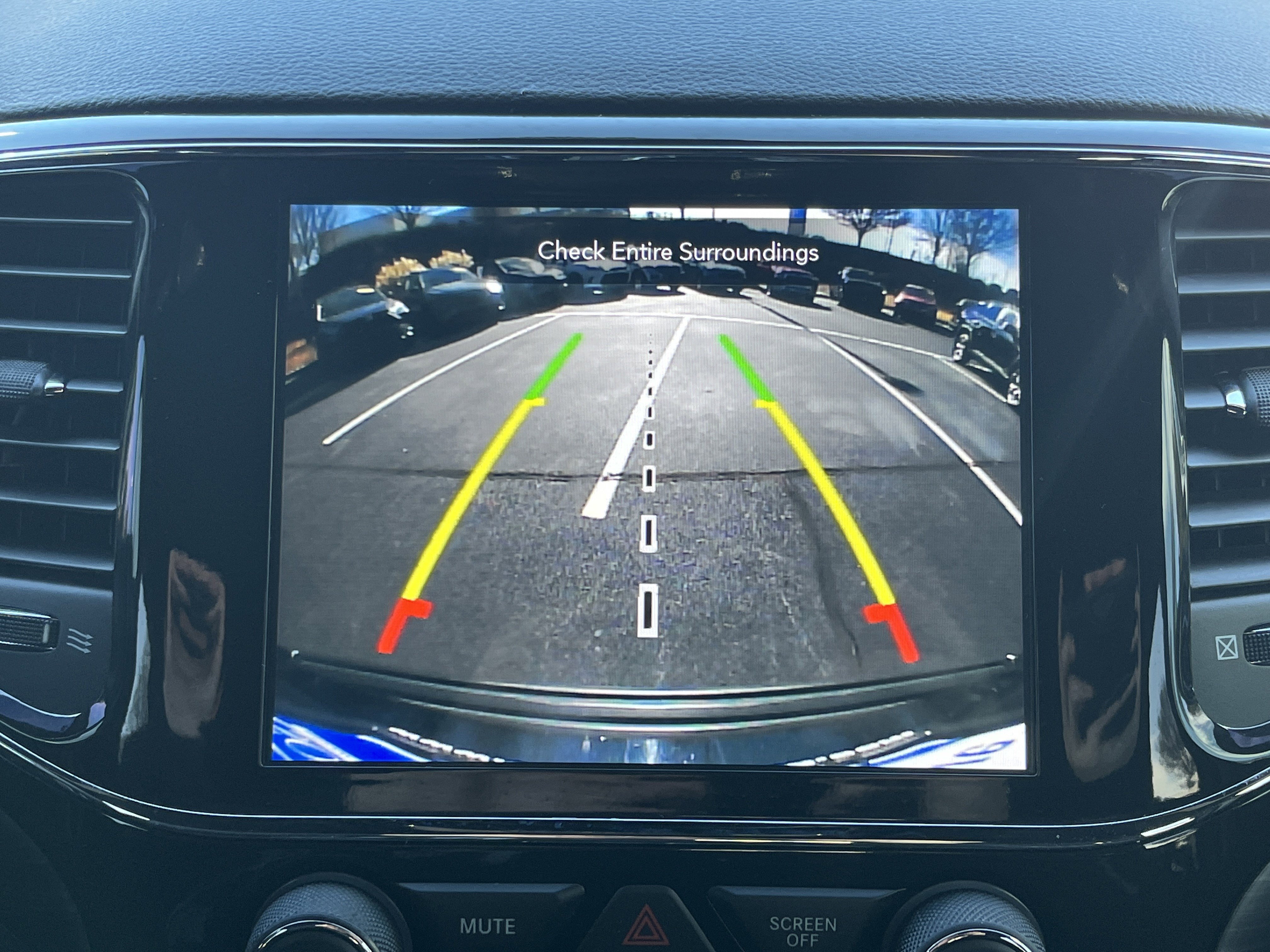 Used 2021 Jeep Grand Cherokee Freedom Edition image 4