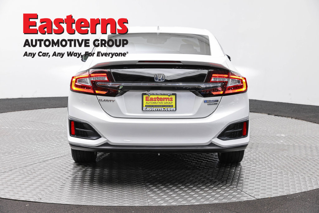 Used 2018 Honda Clarity Touring image 7
