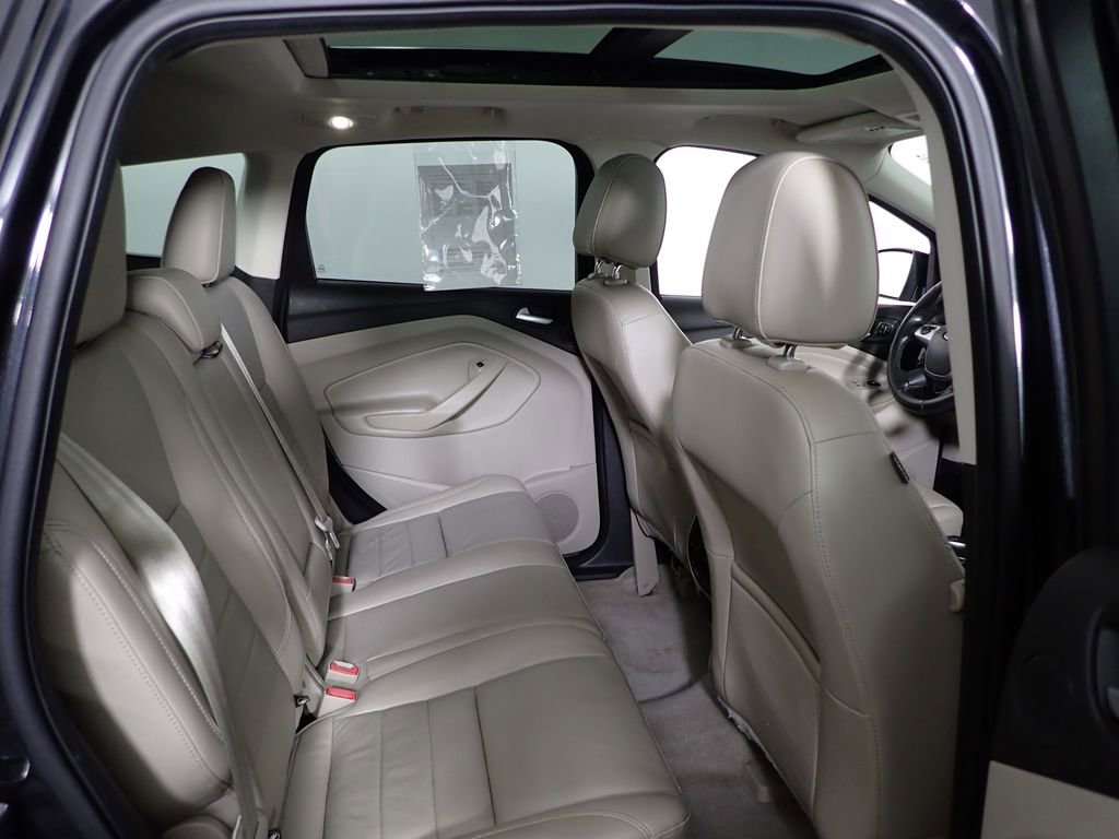 Used 2015 Ford Escape Titanium AWD/4WD image 38