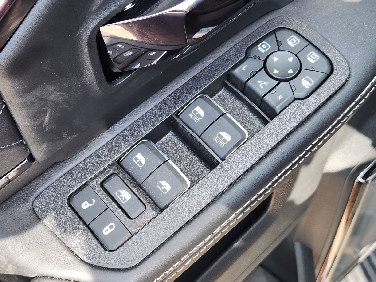 New 2026 RAM 2500 Limited image 38