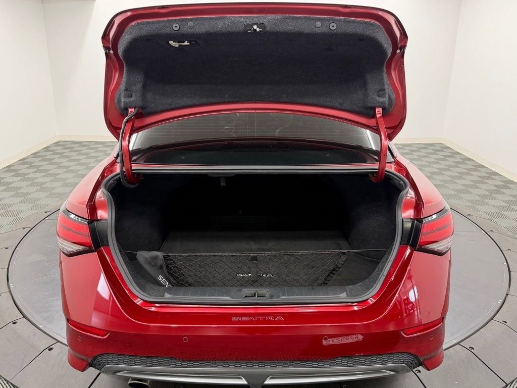 Used 2020 Nissan Sentra SR w/ Premium Package image 13