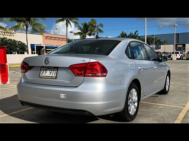 Used 2014 Volkswagen Passat 1.8T Wolfsburg Edition FWD image 5