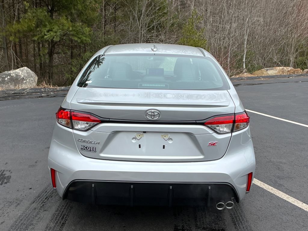 New 2026 Toyota Corolla SE w/ SE Package image 4