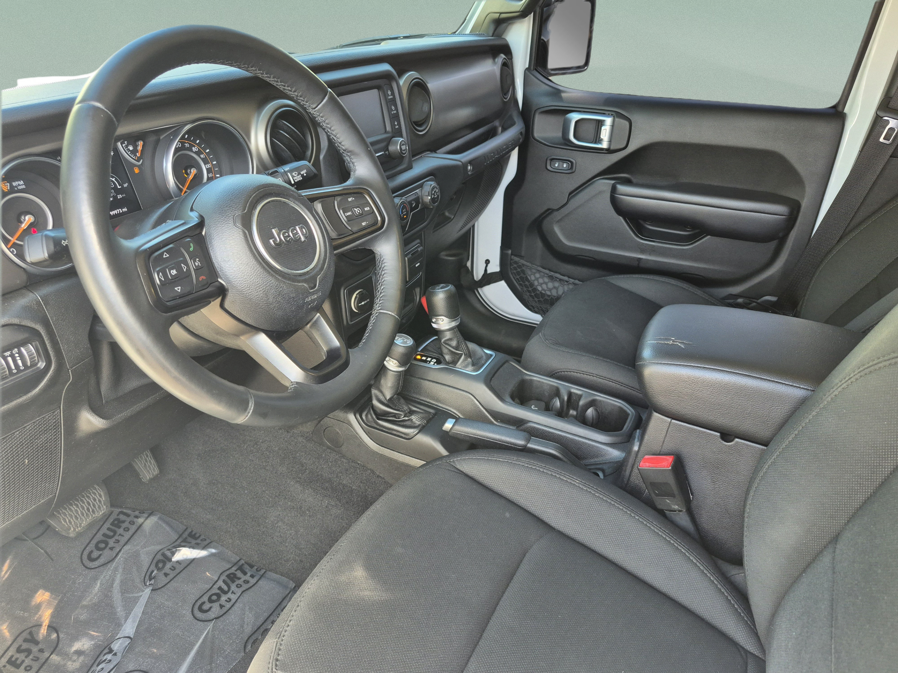 Used 2019 Jeep Wrangler Unlimited Sport S AWD/4WD image 16