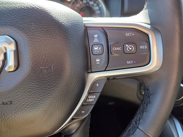 Used 2025 RAM 1500 Big Horn AWD/4WD image 37