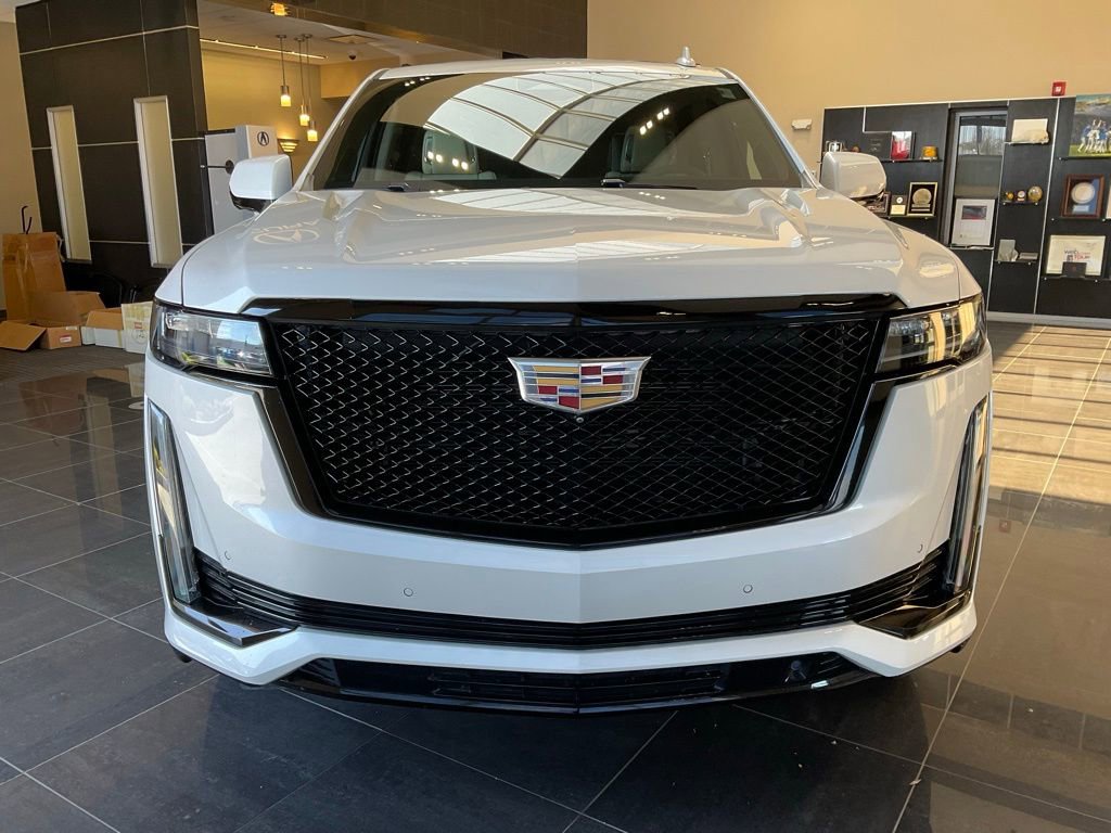 Used 2021 Cadillac Escalade Sport Platinum image 2