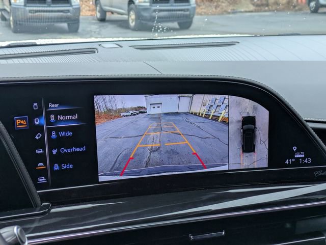 Used 2024 Cadillac Escalade V w/ LPO, ONYX Package image 22
